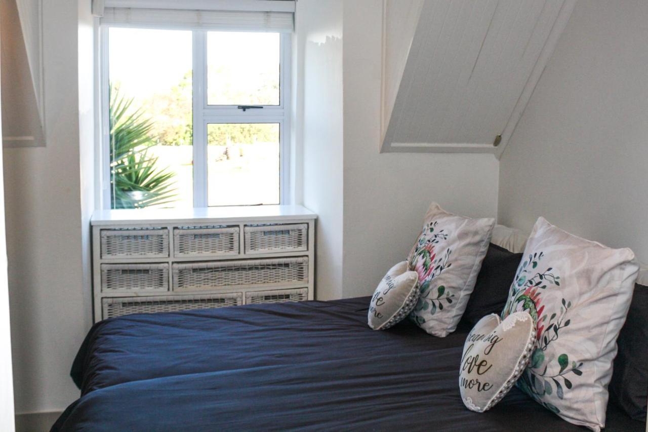 Jade Equestrian Apartment Port Elizabeth Exterior photo